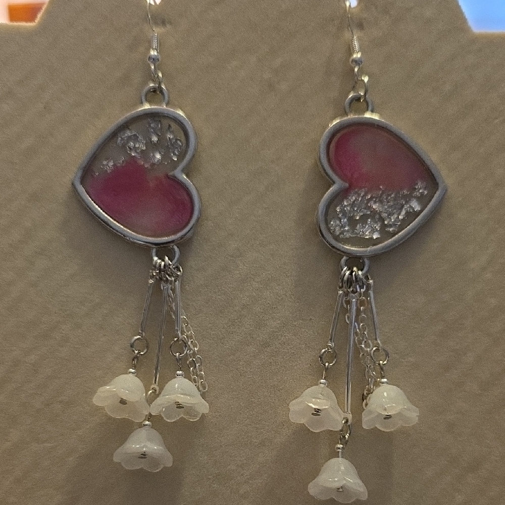 Handcrafted Heart-Shaped Bezeled Pink and Silver Flaked Earrings - Picture 5 of 6